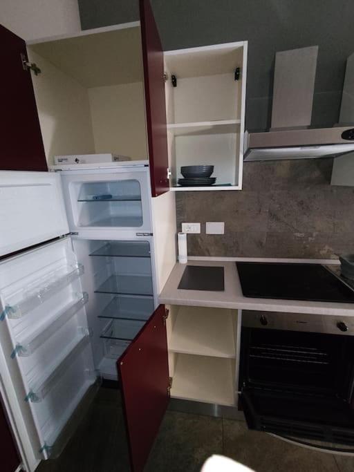 Bell'Appartamento In Cit Turin, Interamente Ristrutturato Εξωτερικό φωτογραφία