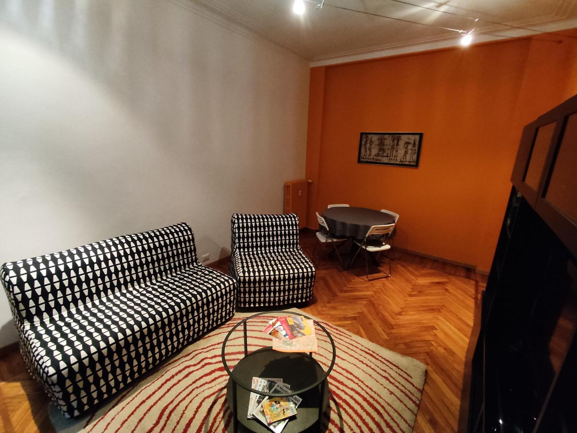 Bell'Appartamento In Cit Turin, Interamente Ristrutturato Εξωτερικό φωτογραφία